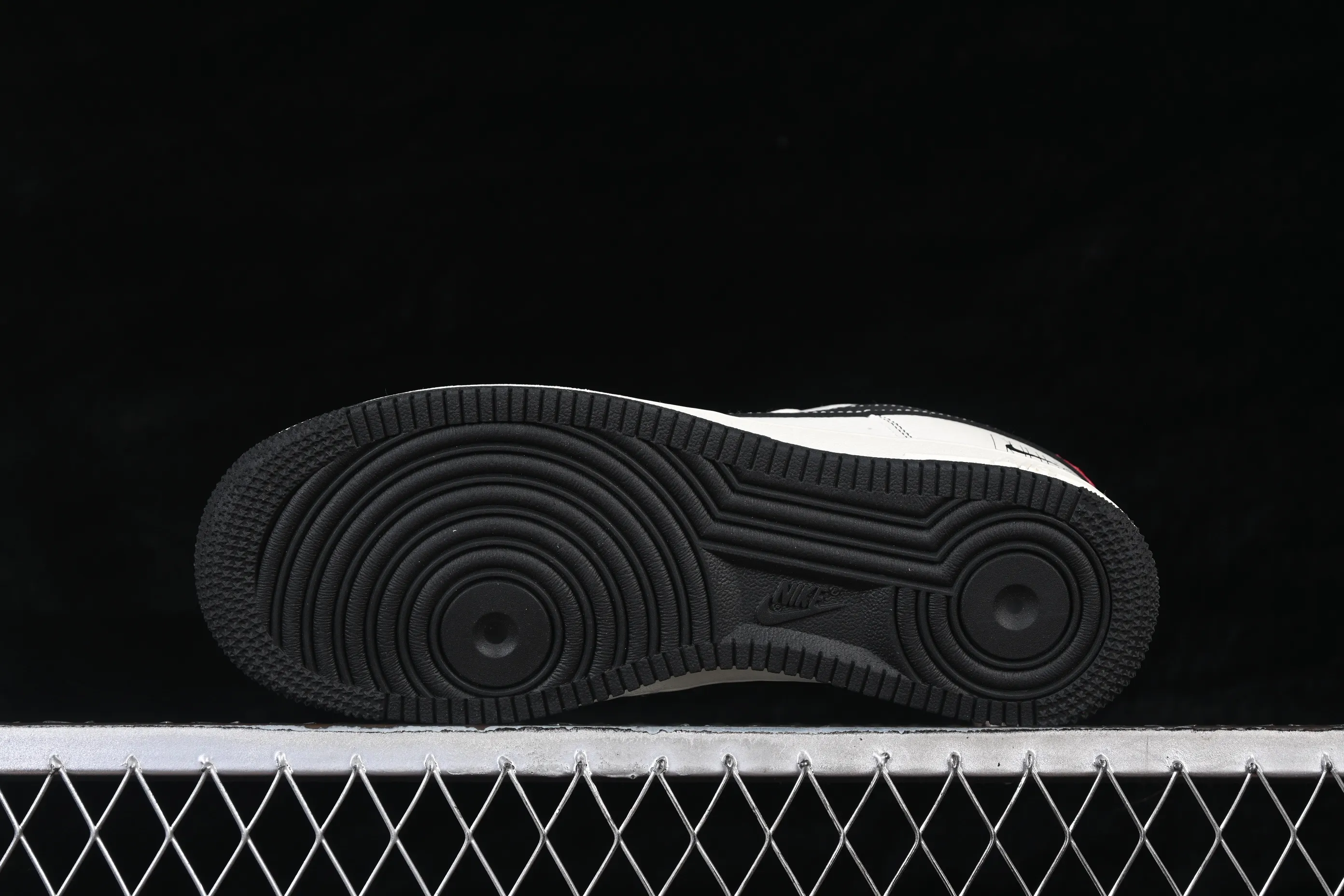 All Categories Nk Air Force 1 Air Force Series Nk Air Force 1 Low Air Force Low Nike Air Force 1'07 Low Retro Contrast Color Air Force One Low Casual Shoes MM3399-805